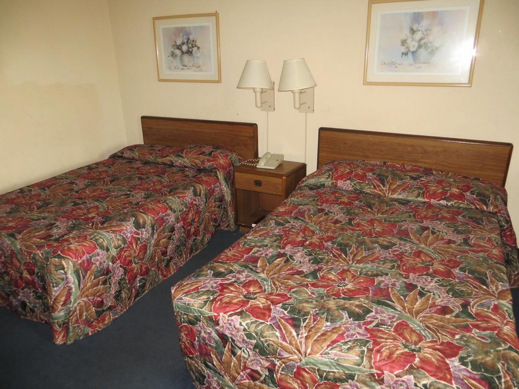 Budgetel Inn & Suites Macon Zimmer foto